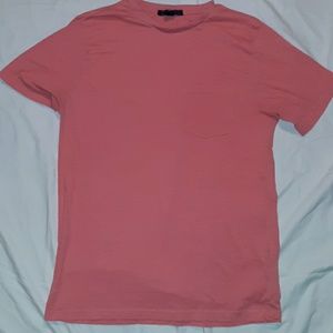 Mens Medium salmon color t-shirt w/front pocket
